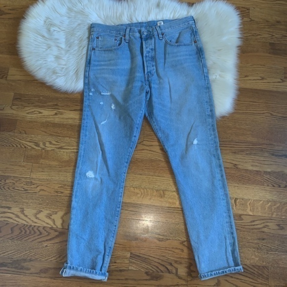 Levi’s 501S distressed light wash denim size 32